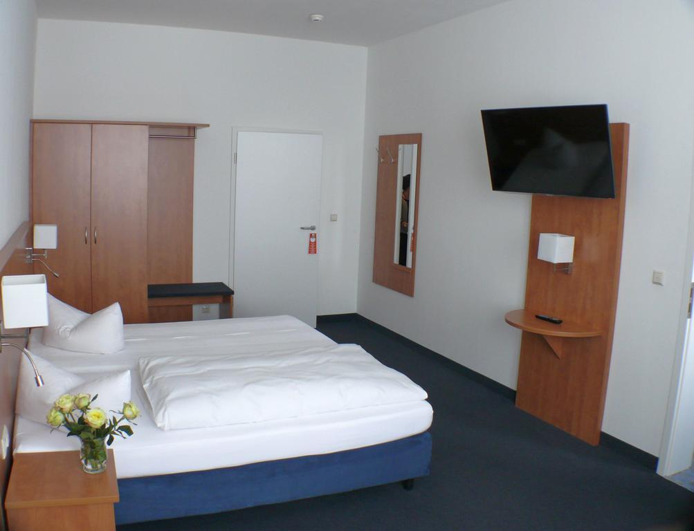 Hotel Garni - Haus Gemmer Coburg Phòng bức ảnh