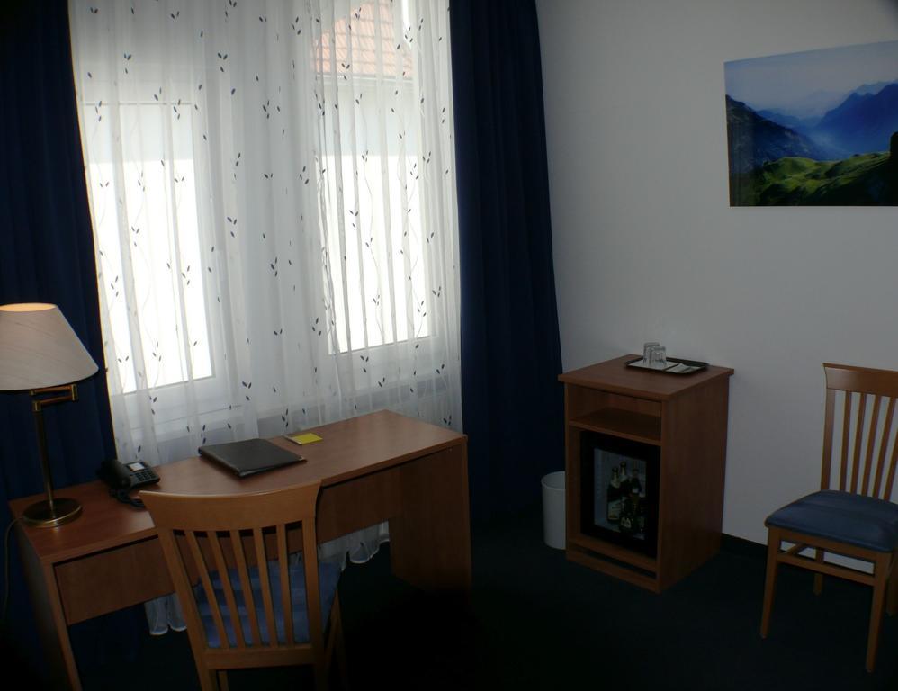 Hotel Garni - Haus Gemmer Coburg Phòng bức ảnh