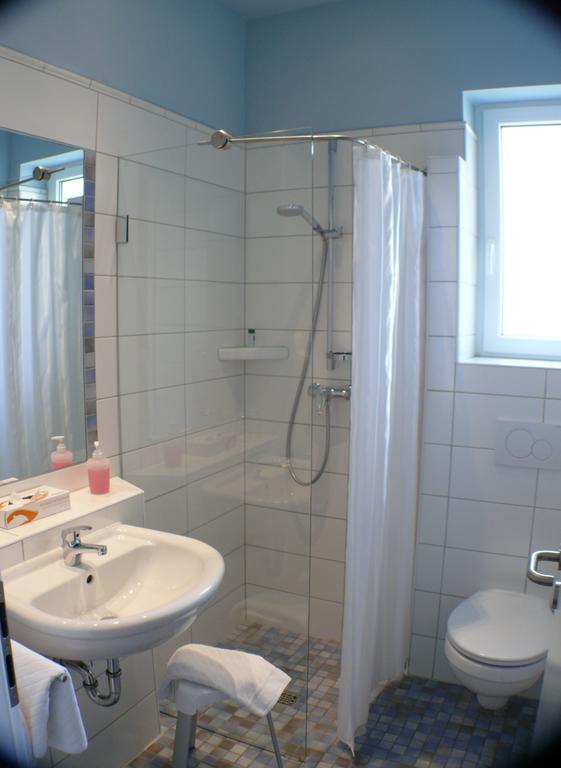 Hotel Garni - Haus Gemmer Coburg Phòng bức ảnh