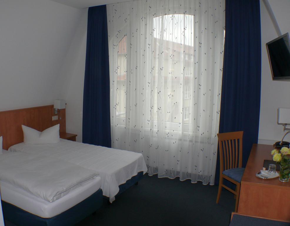 Hotel Garni - Haus Gemmer Coburg Phòng bức ảnh